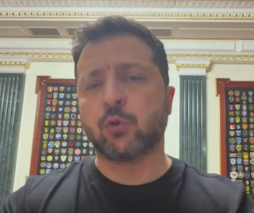 👔 Зеленский пожаловался на тяжёлую ситуацию с электричеством на Украине: сотни тысяч д...