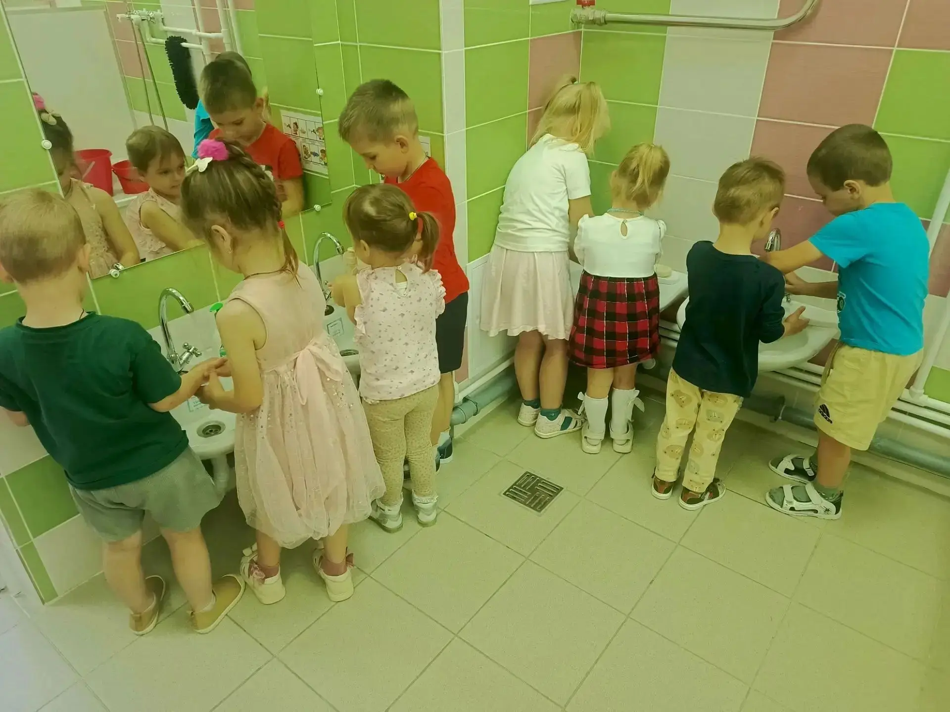✨ День чистых рук в группе «Дружные ребята и Звёздный дом»! ✨