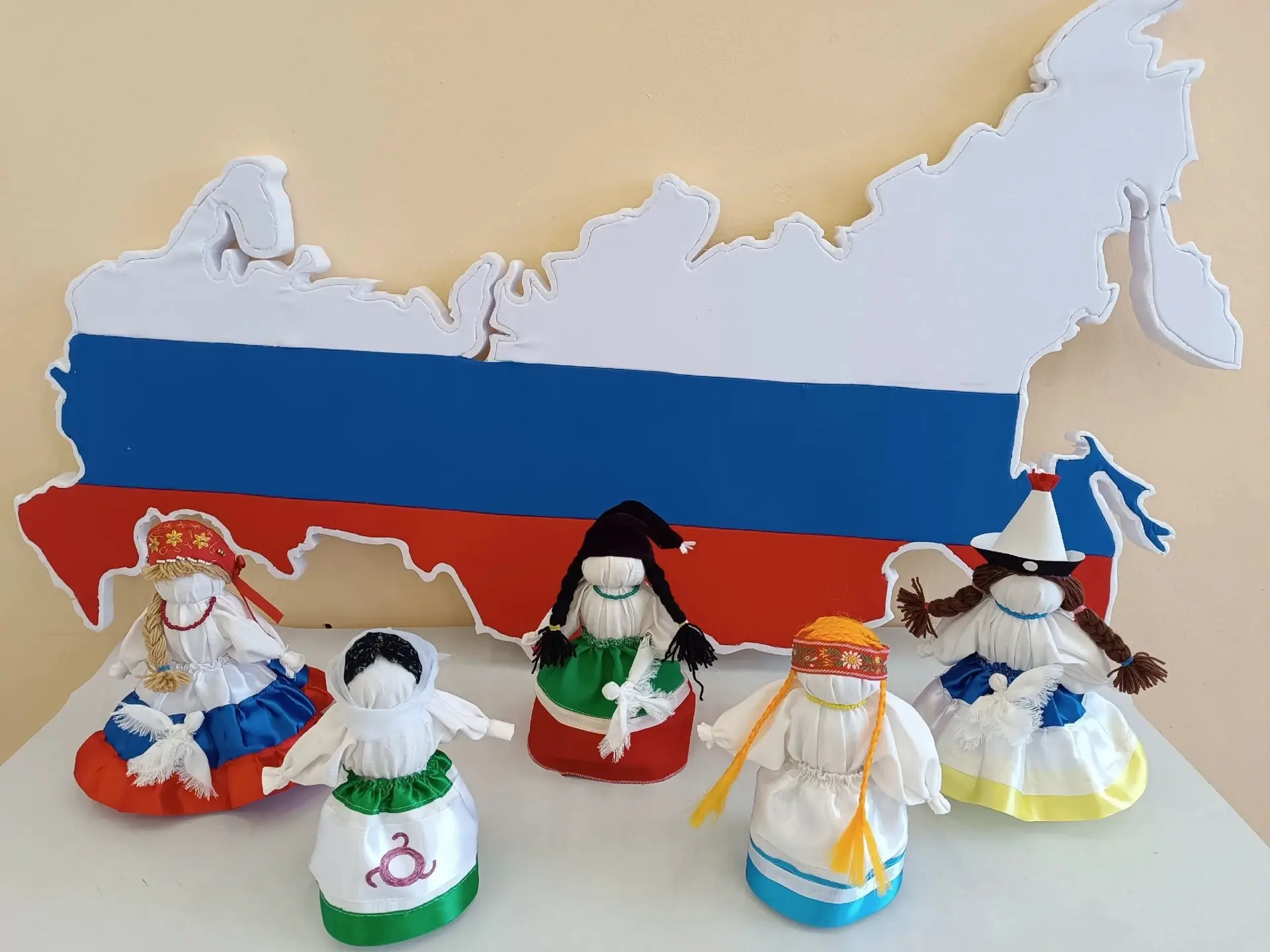Дружба народов России 🇷🇺 в куклах-мотанках 🪆