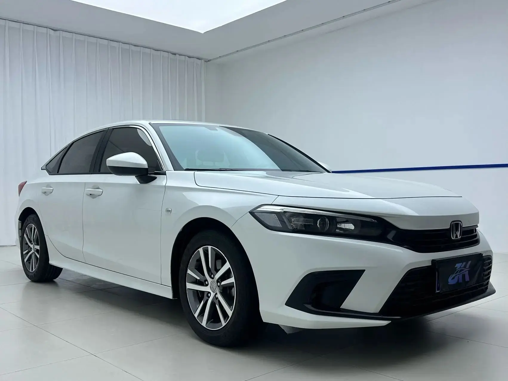 🇯🇵 Honda Civic 180TURBO CVT Premium Edition