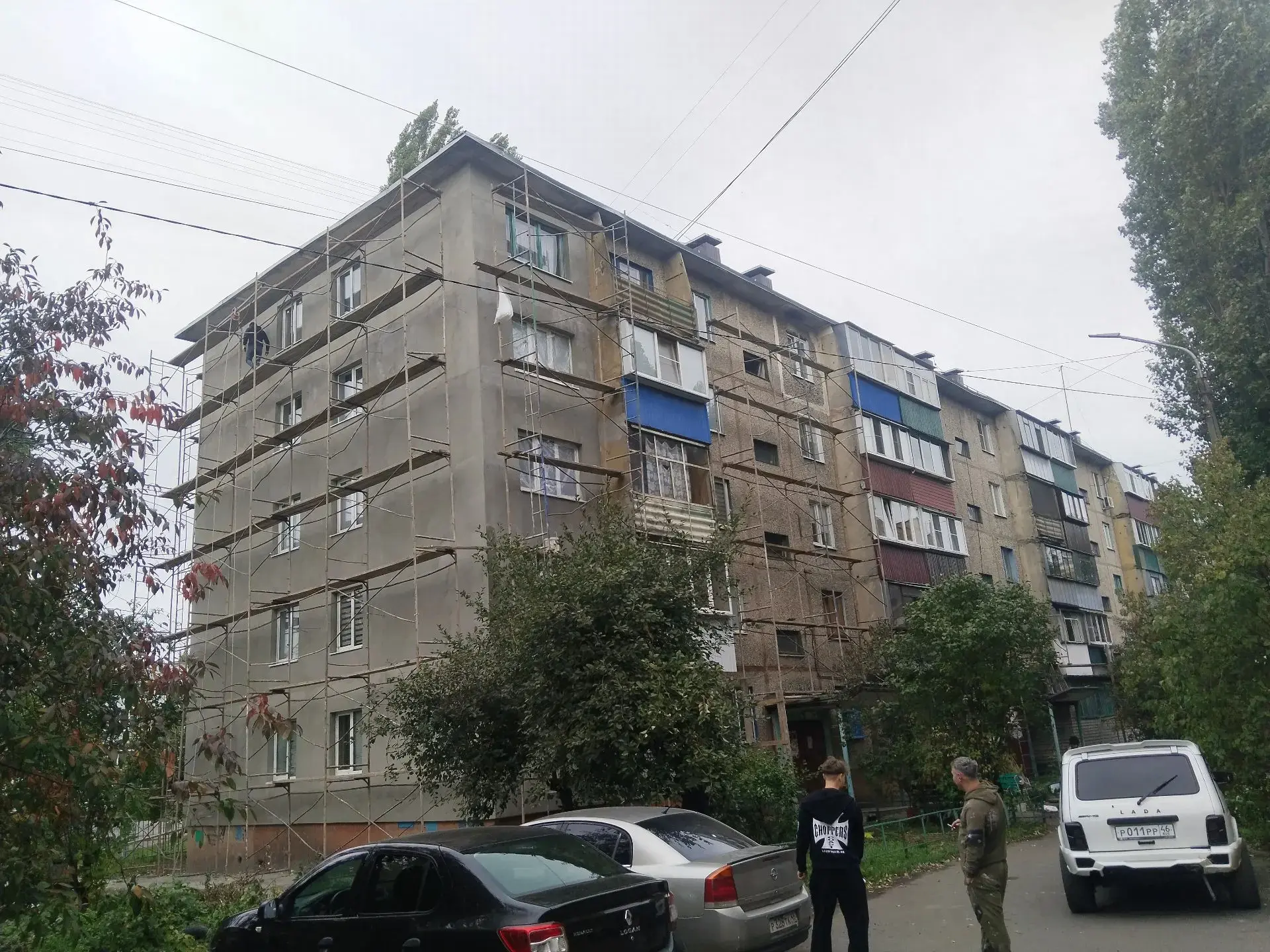 🏠 Подрядная организация приступила к выполнению работ по капитальному ремонту фасада М...