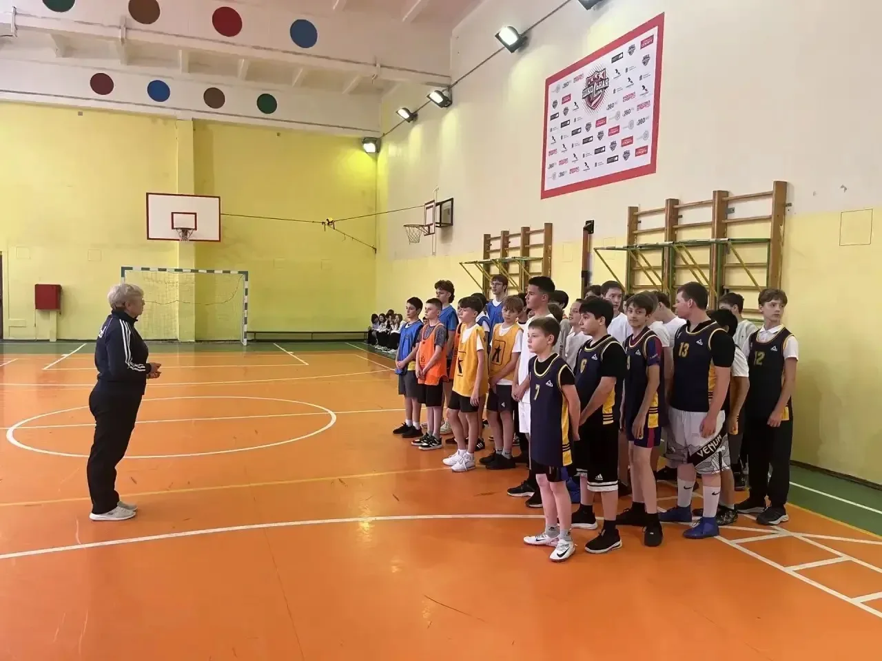 📜 В ШСК «Факел» прошли соревнования по футболу среди учащихся 7‑х классов.