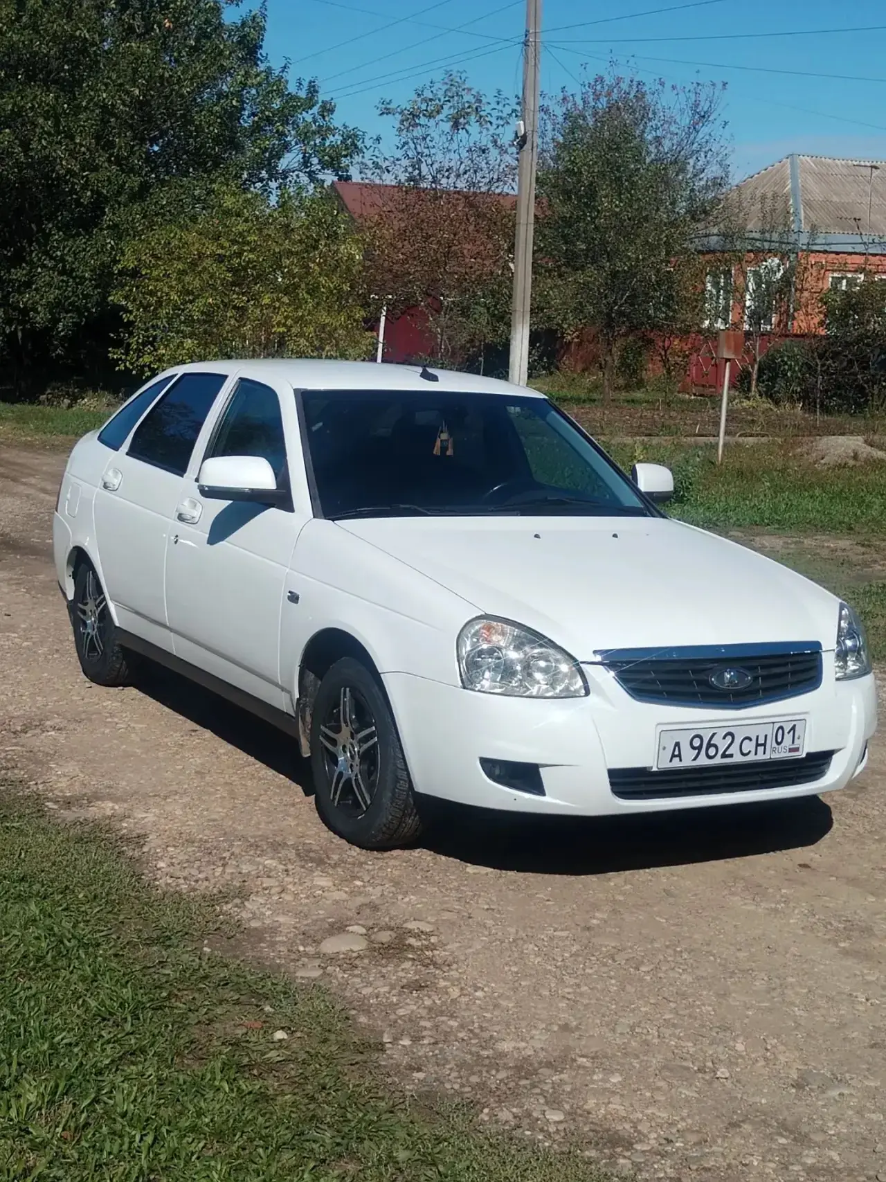 🚗продам автомобиль ЛАДА ПРИОРА 2013 год. в очень хорошем  состоянии,в такси не участво...