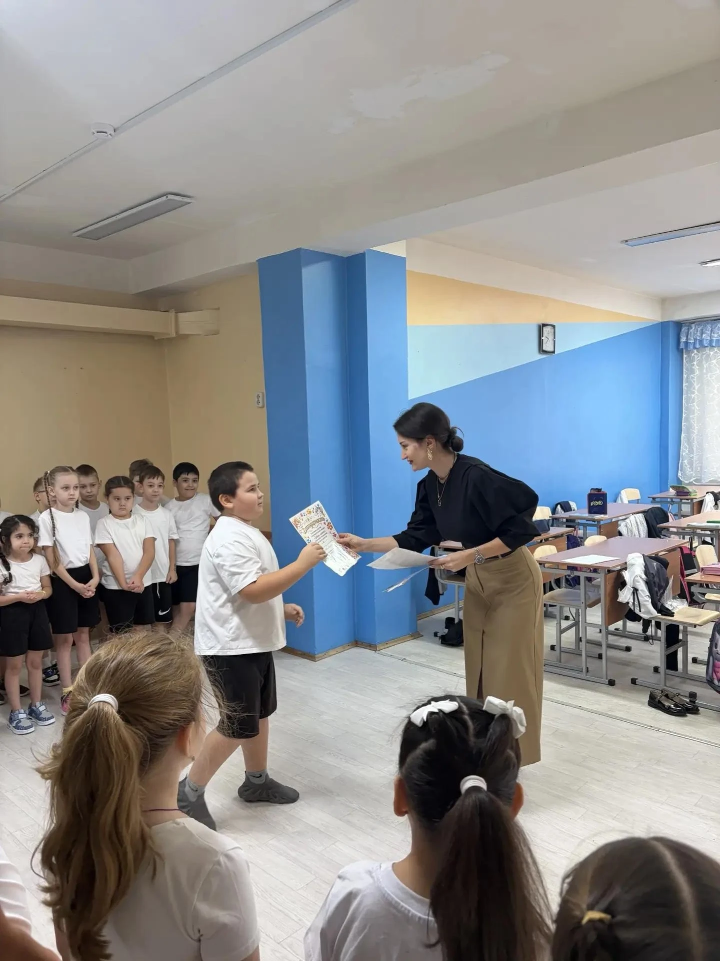 Торжественное вручение благодарностей за активное участие в благотворительной акции "До...