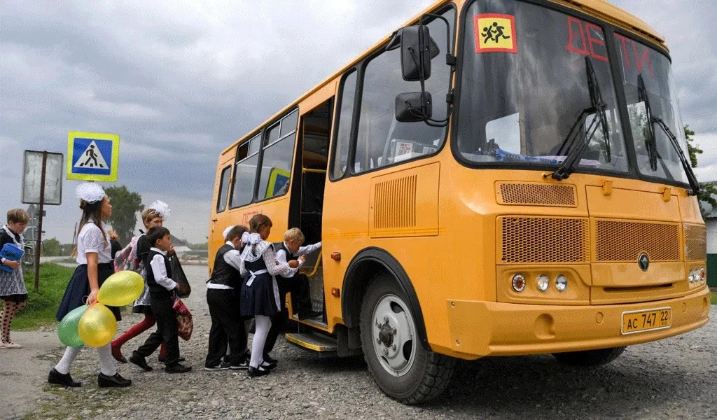 🚍 В ЛНР временно отменили школьные автобусные маршруты