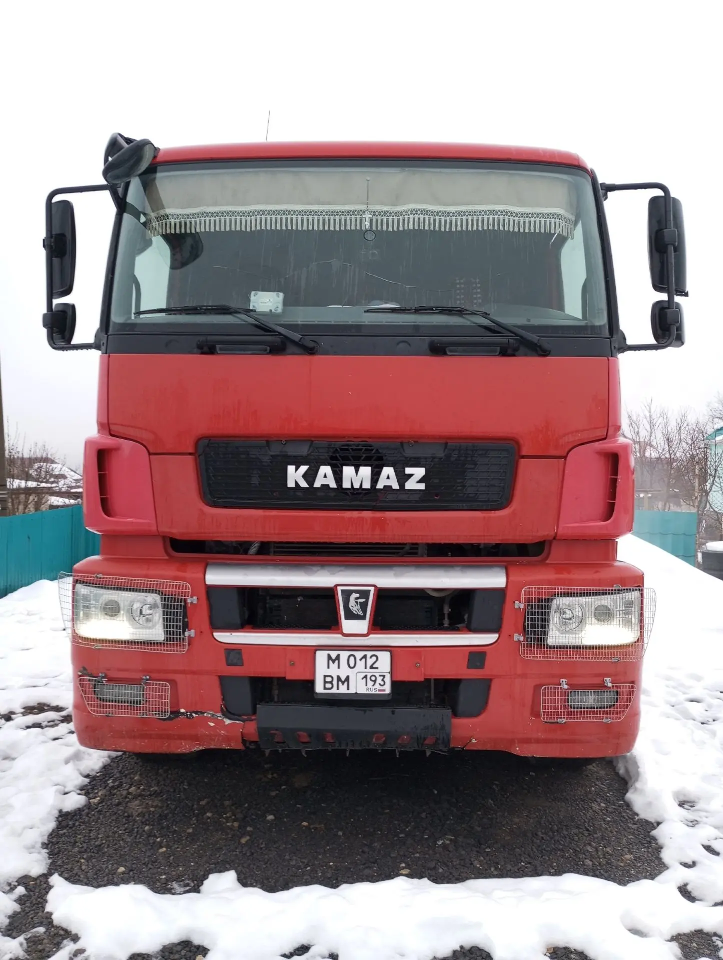 Продаю самосвал КАМАЗ 6520 - 43 люкс евро 4, 2017 года, 20 куб. В отличном рабочем техн...