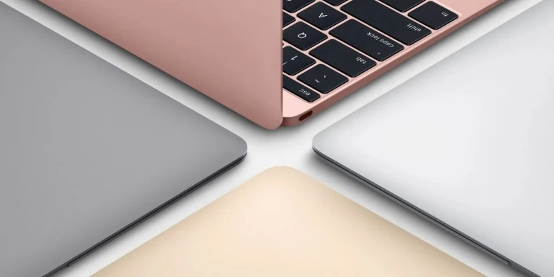 Что ж, яблочная компания снова прошлась по своим детищам. Apple обновила списки «старич...