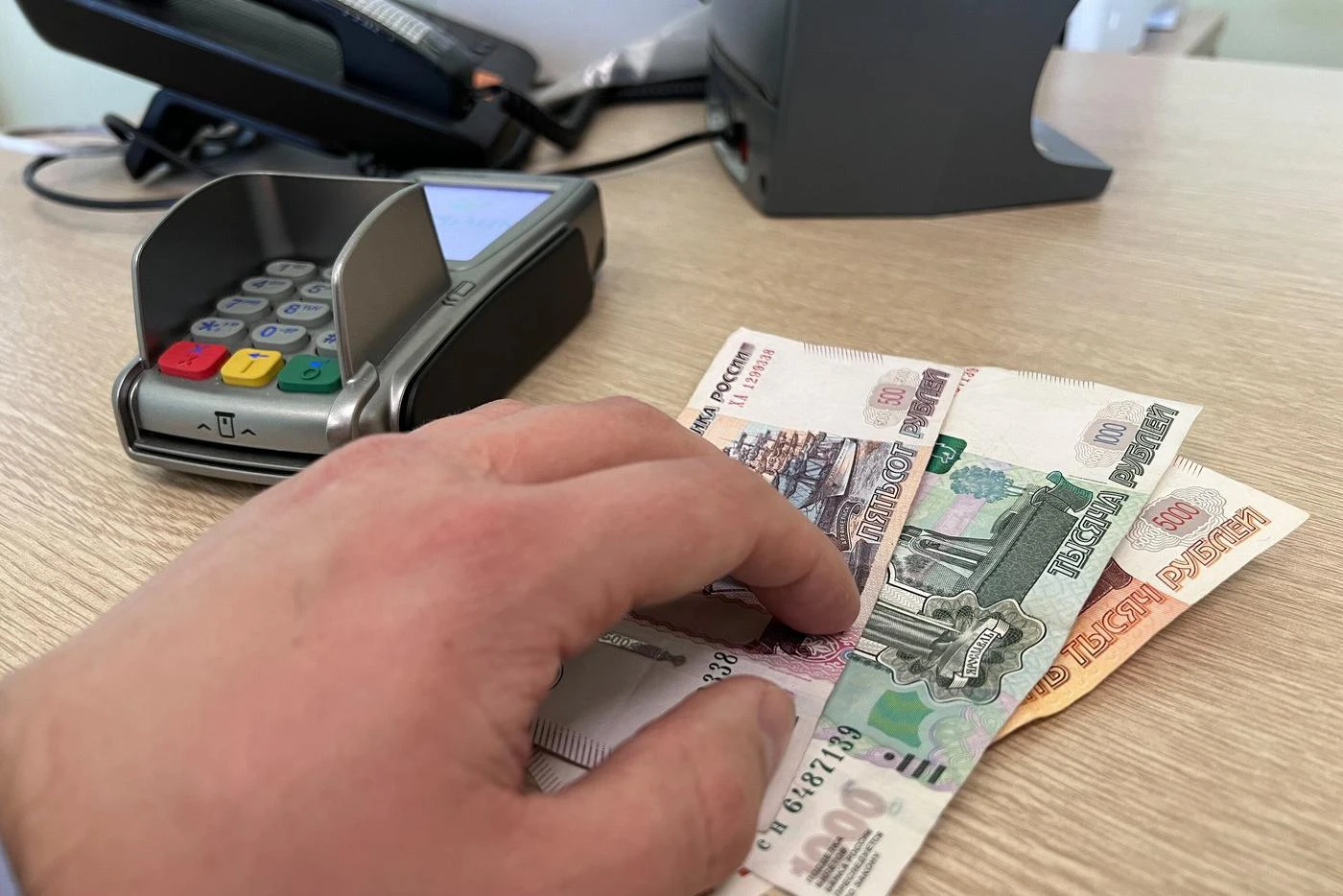 Материнский капитал и социальные пособия повысят в следующем году