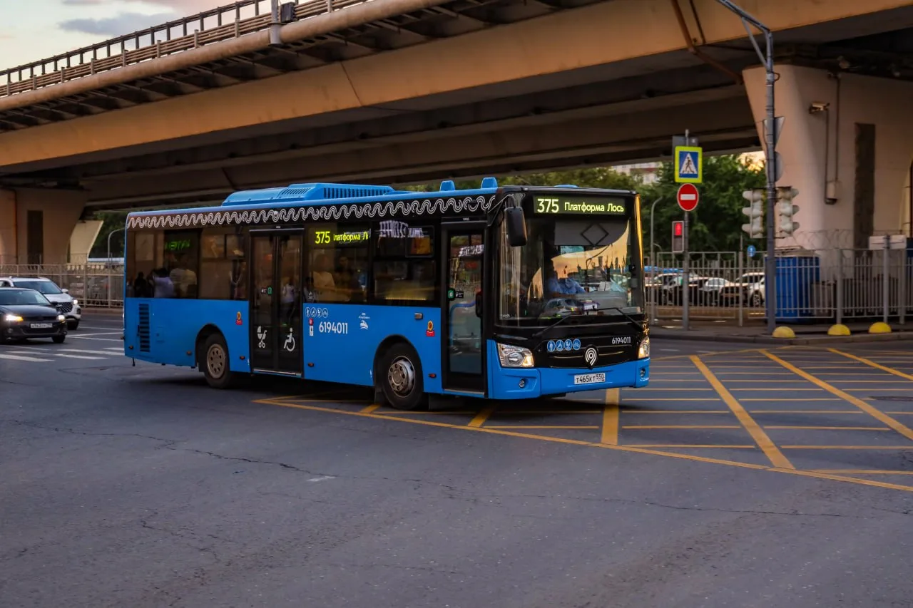 🚌Автобусы коммерческих перевозчиков готовят зиме. В том числе на наших маршрутах, таки...