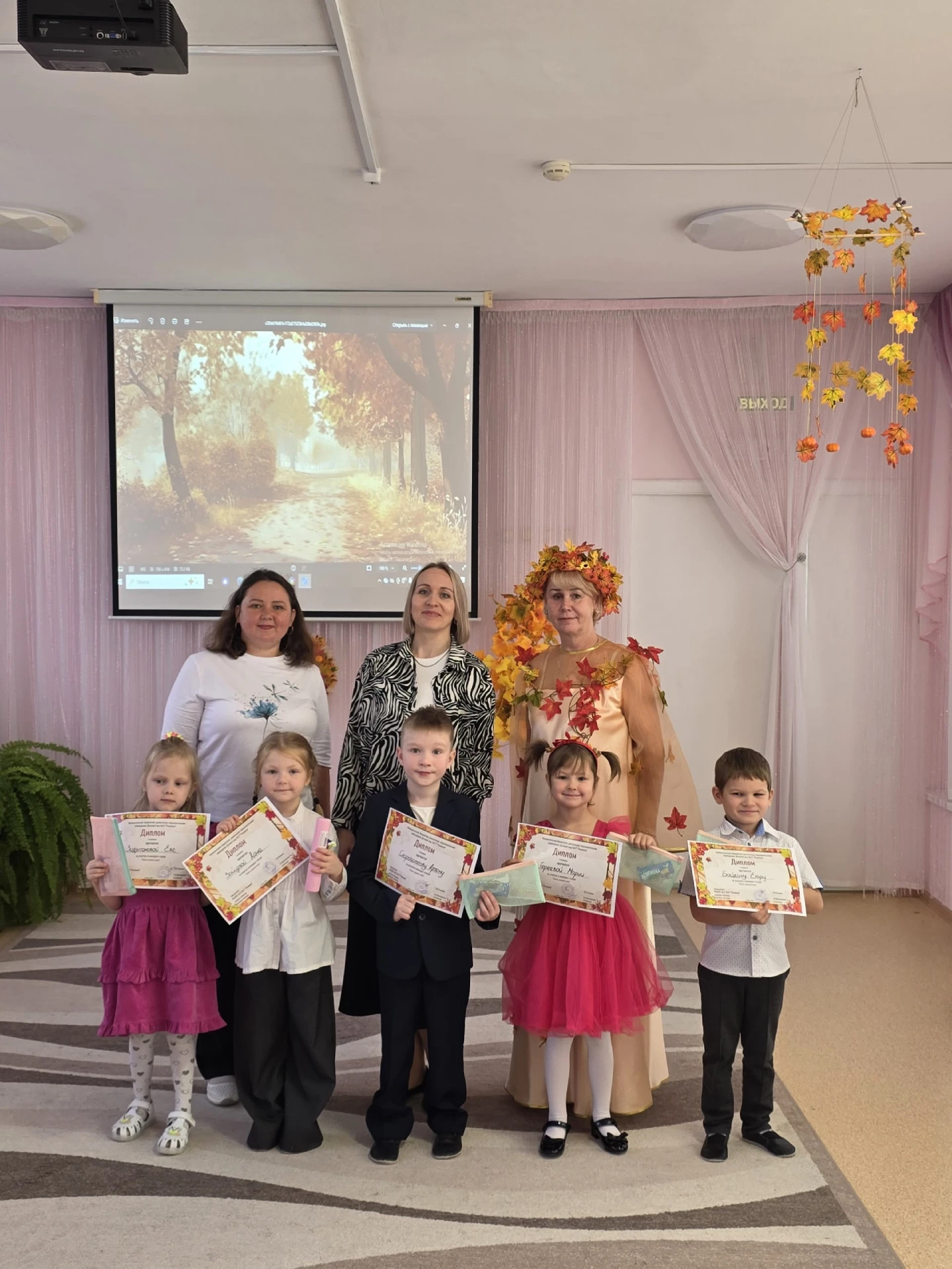 🍂Сегодня в нашем детском саду состоялся замечательный конкурс чтецов «Осень — дивная п...
