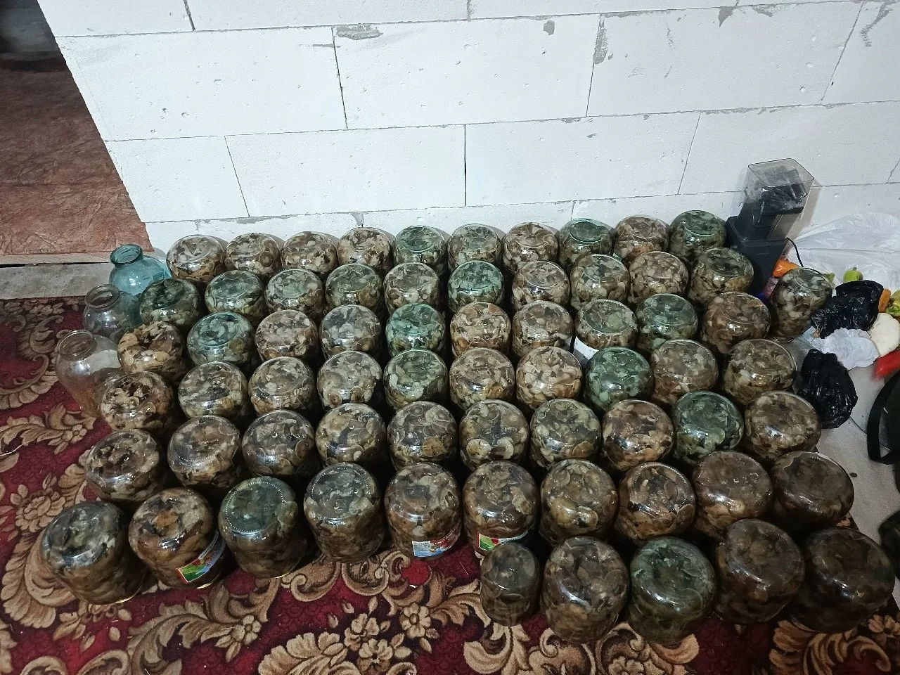 Продам маринованные опята. Сбор 2026года. Собрано лично, не закуплены. В наличии 200-25...