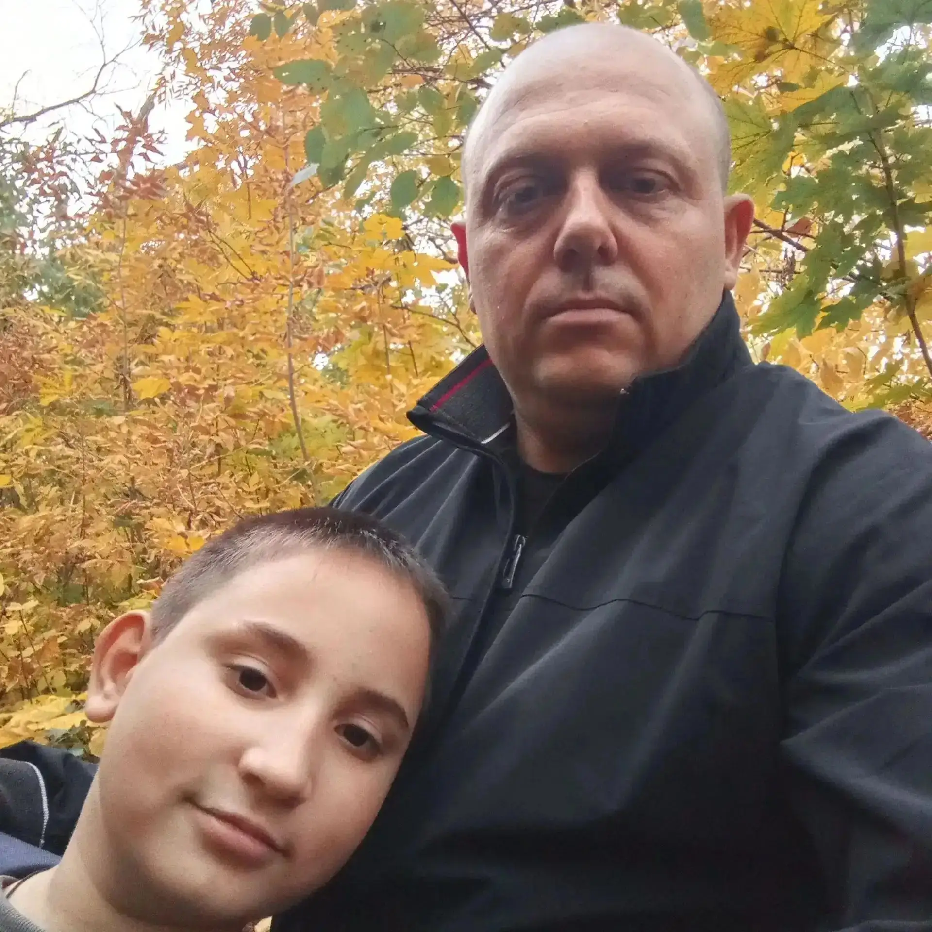 «Папа, с праздником! Хочу сказать тебе то, что, может быть, редко говорю вслух. Ты — са...