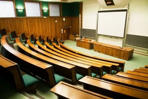 Исключенным студентам могут на 5 лет запретить повторное поступление в тот же вуз.