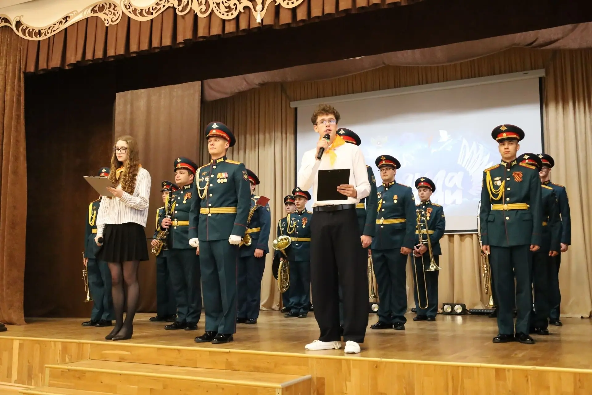 Маленькие крылья огромной страны: гусевские первоклассники стали «Орлятами России»