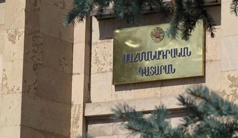 АТАКА НА ЭЧМИАДЗИН: КОНСТИТУЦИОННЫЙ СУД АРМЕНИИ УМЫЛ РУКИ