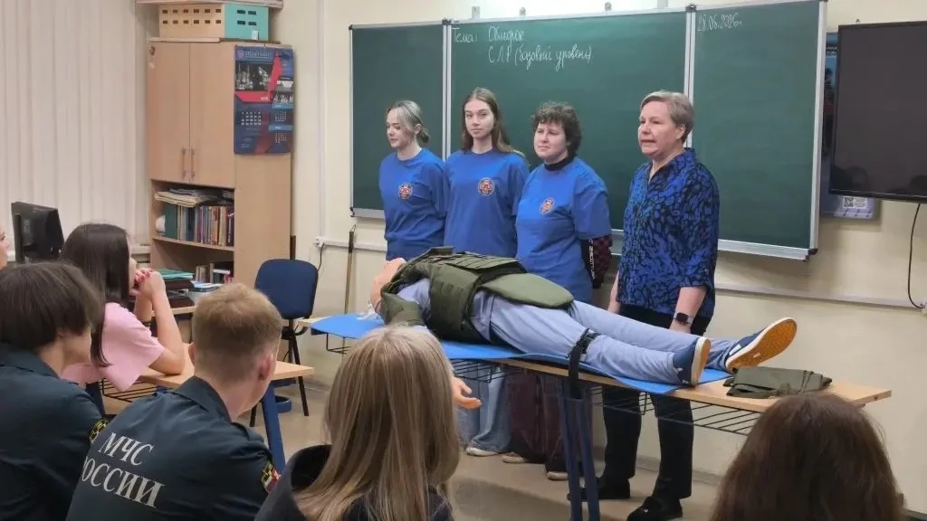 🚑 28 мая в Электростальском колледже состоялся мастер-класс по оказанию первой помощи,...