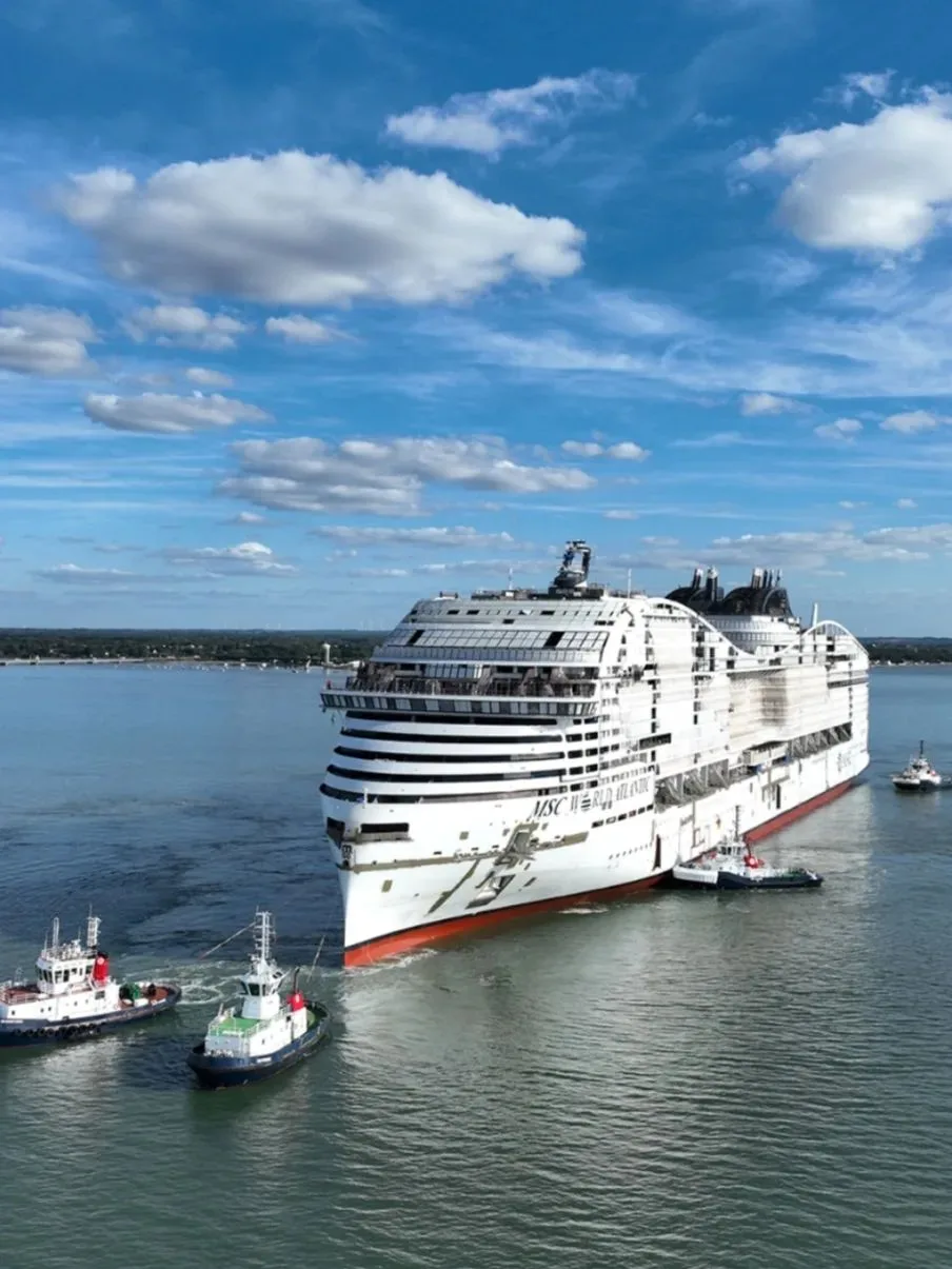 Новый гигант на воде: MSC Cruises спустила на воду круизный лайнер MSC World Atlantic