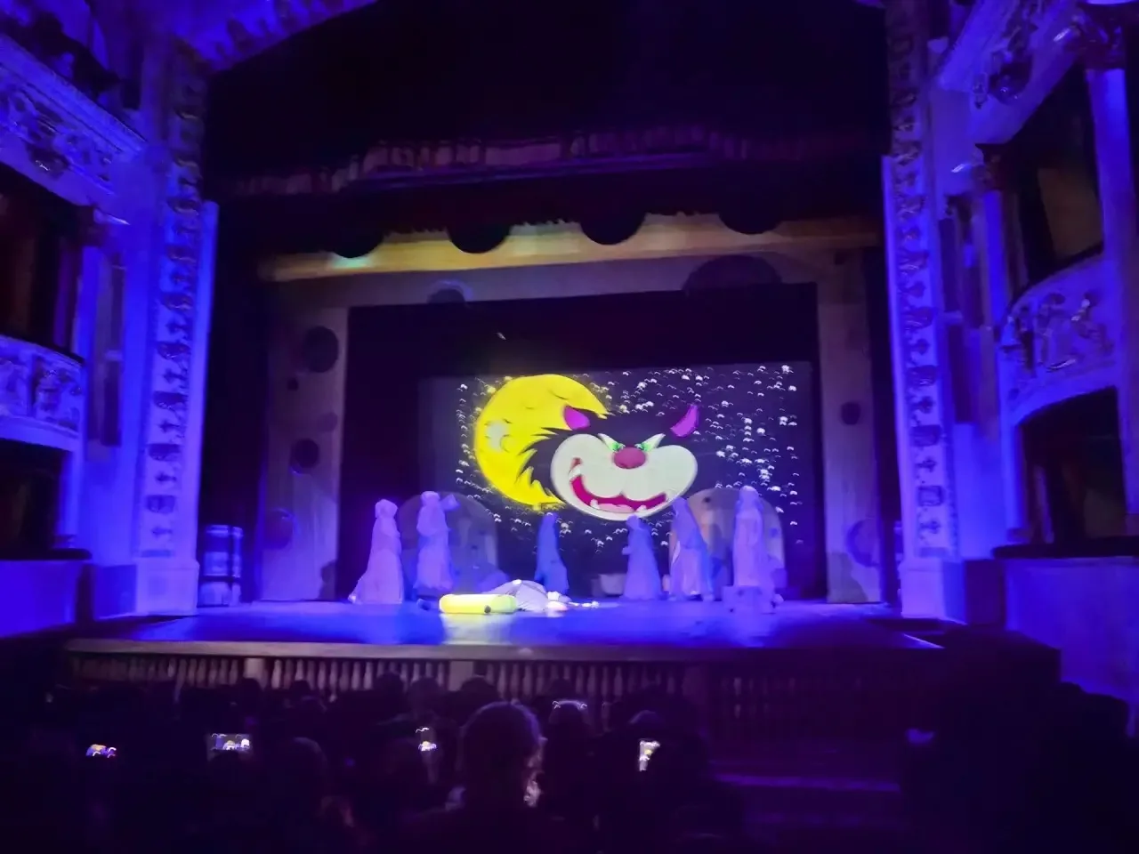 🎭 Театральное путешествие: «Все мыши любят сыр»! 🧀🐭