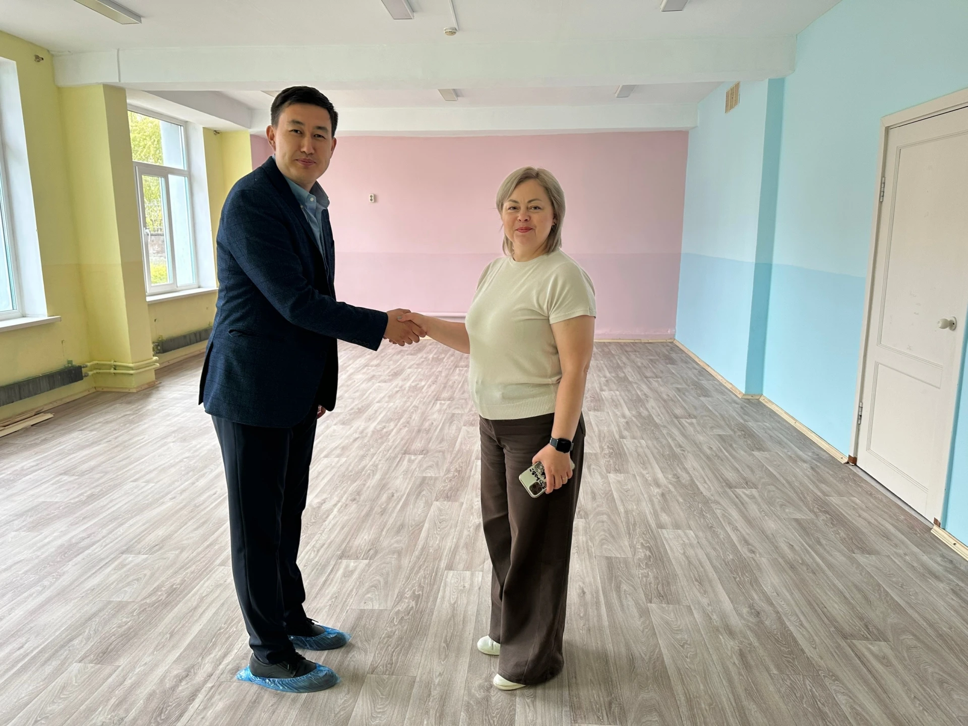 ЛДПР помогает создавать комфортные условия для детей в Улан-Удэ