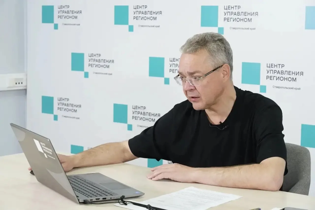 Состоялась прямая линия Губернатора Ставропольского края Владимира Владимирова.