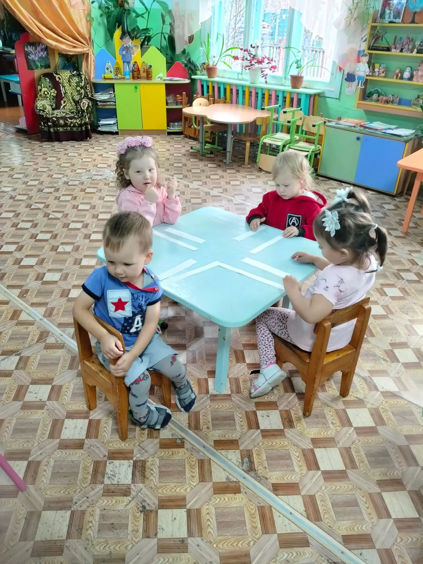 Занятие в младшей группе