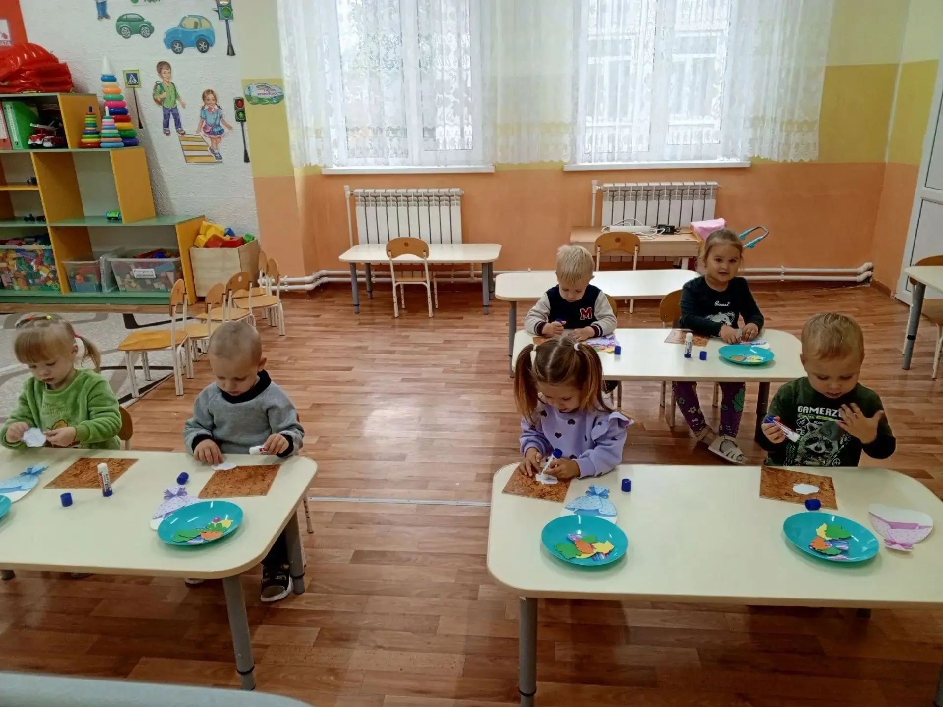 27 сентября отмечается профессиональный праздник «День дошкольного работника»!