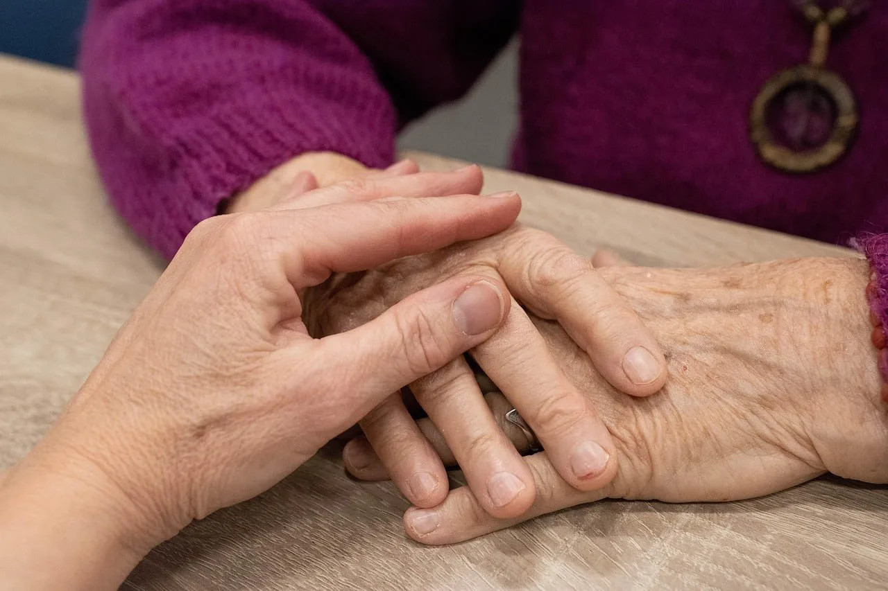 👵🏼В Норильске бывшую опекуншу обвиняют в краже почти 600 тысяч рублей у подопечной