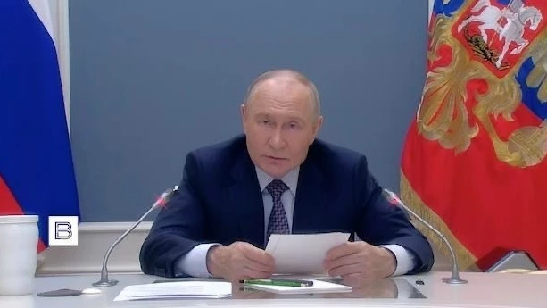 Пенсионные фонды и другие средства граждан, привлекаемые на фондовый рынок, должны быть...