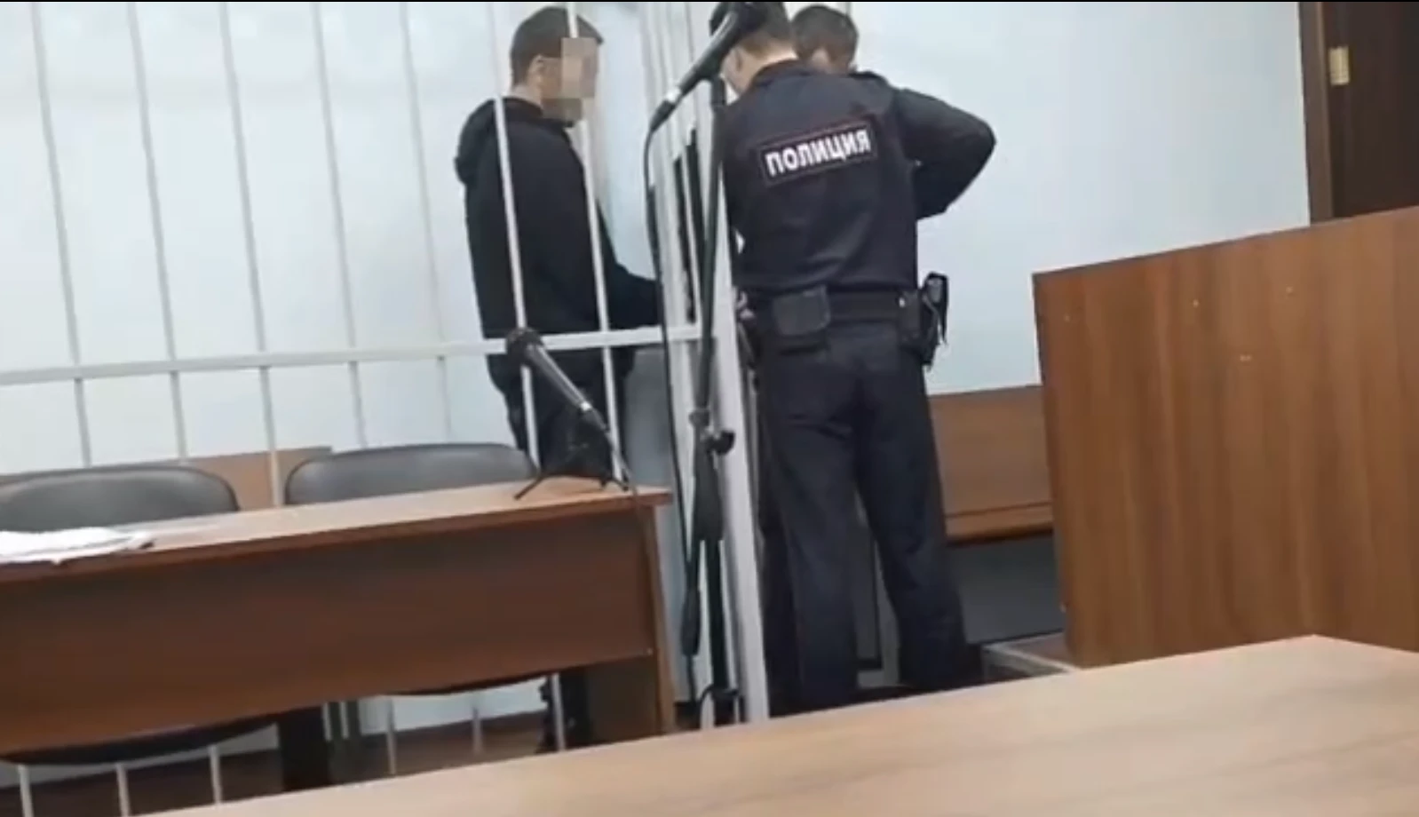 🔴 Водителя, наехавшего на сотрудников ГАИ на Тутаевском шоссе, отправили в СИЗО до 3 д...