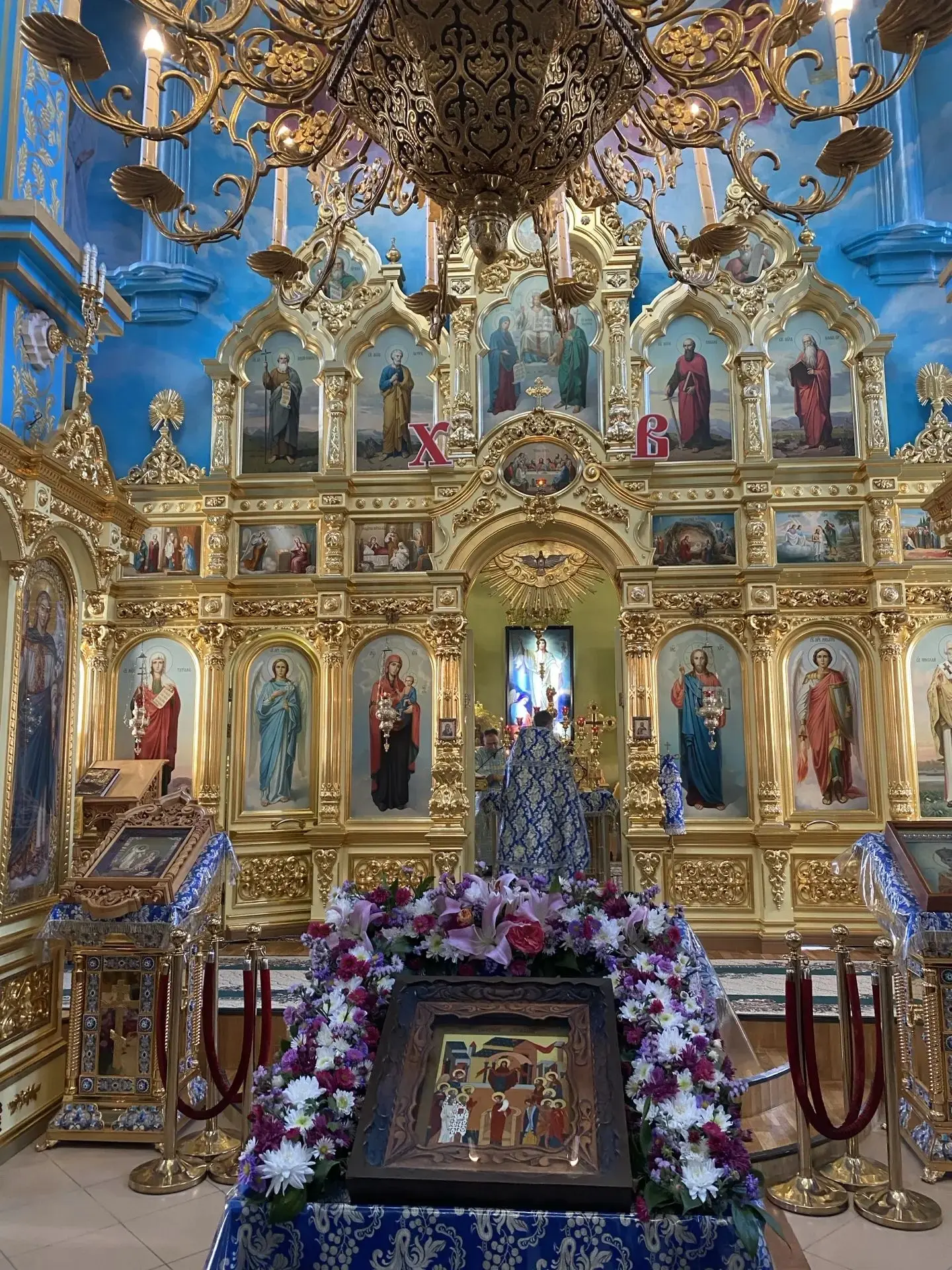 Покров Божией Матери