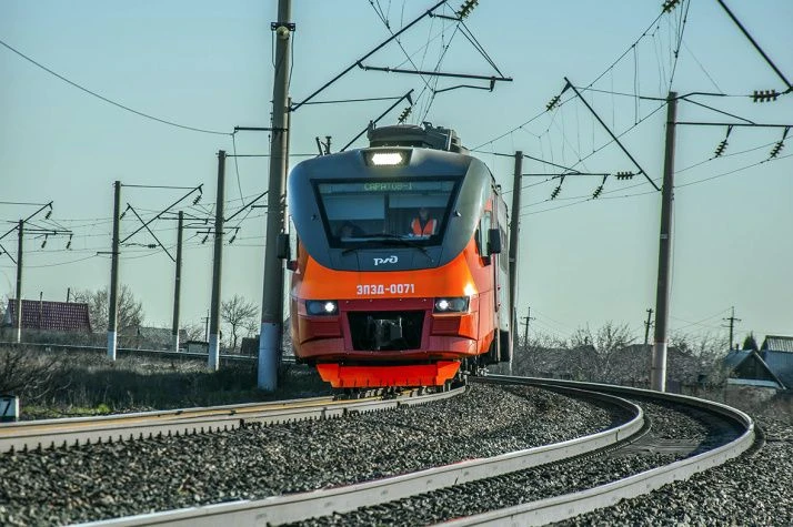 Сотрудники Саратовской пригородной пассажирской компании начали развивать экологический...