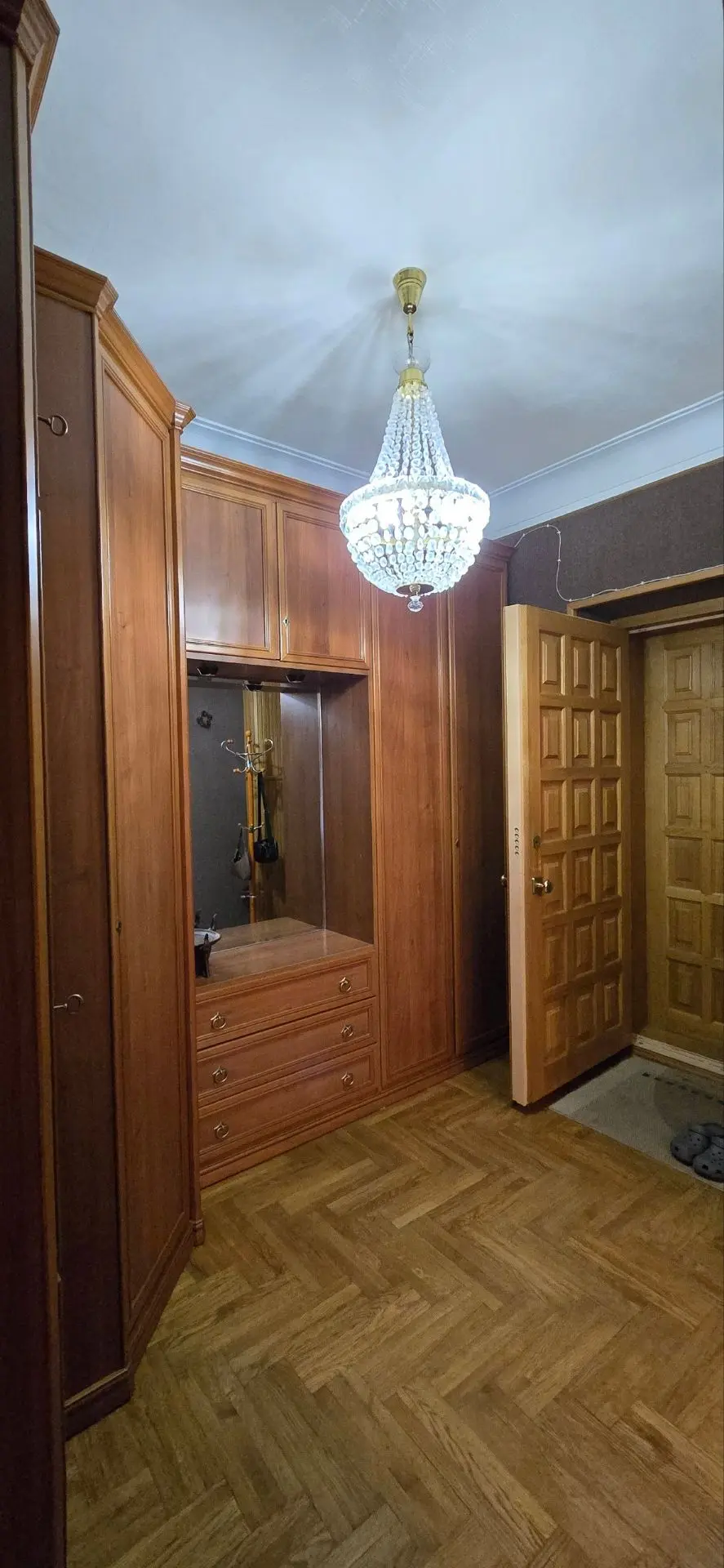 Продам двухкомнатную квартиру