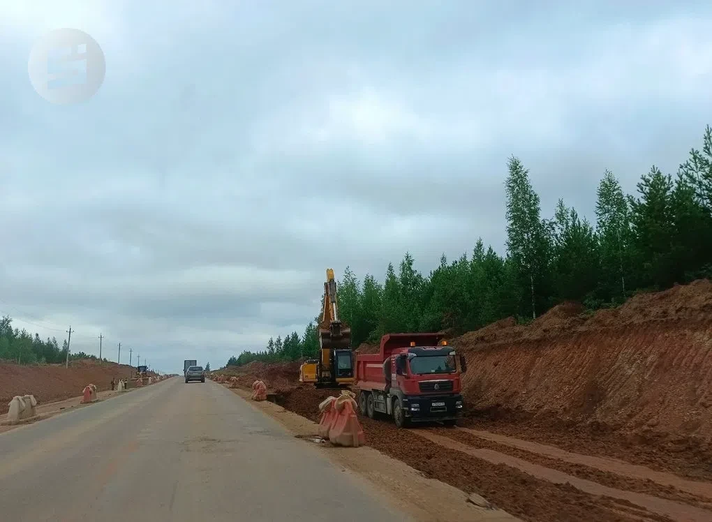 На участке трассы «Ижевск — Сарапул» от поворота на Бураново до поворота на село Уральс...