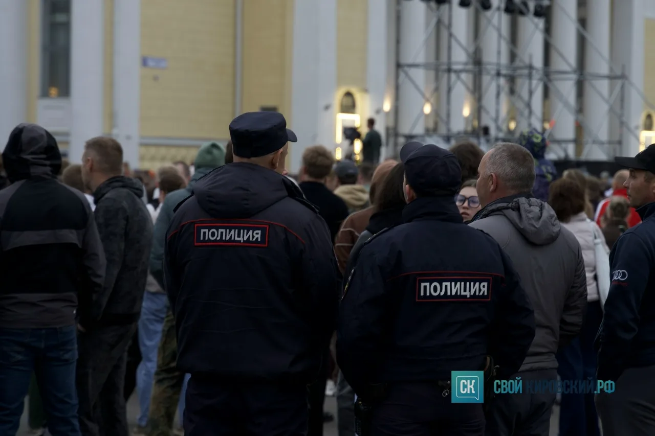 11 октября, суд принял решение о мере пресечения для кировского юриста Антона Долгих — ...