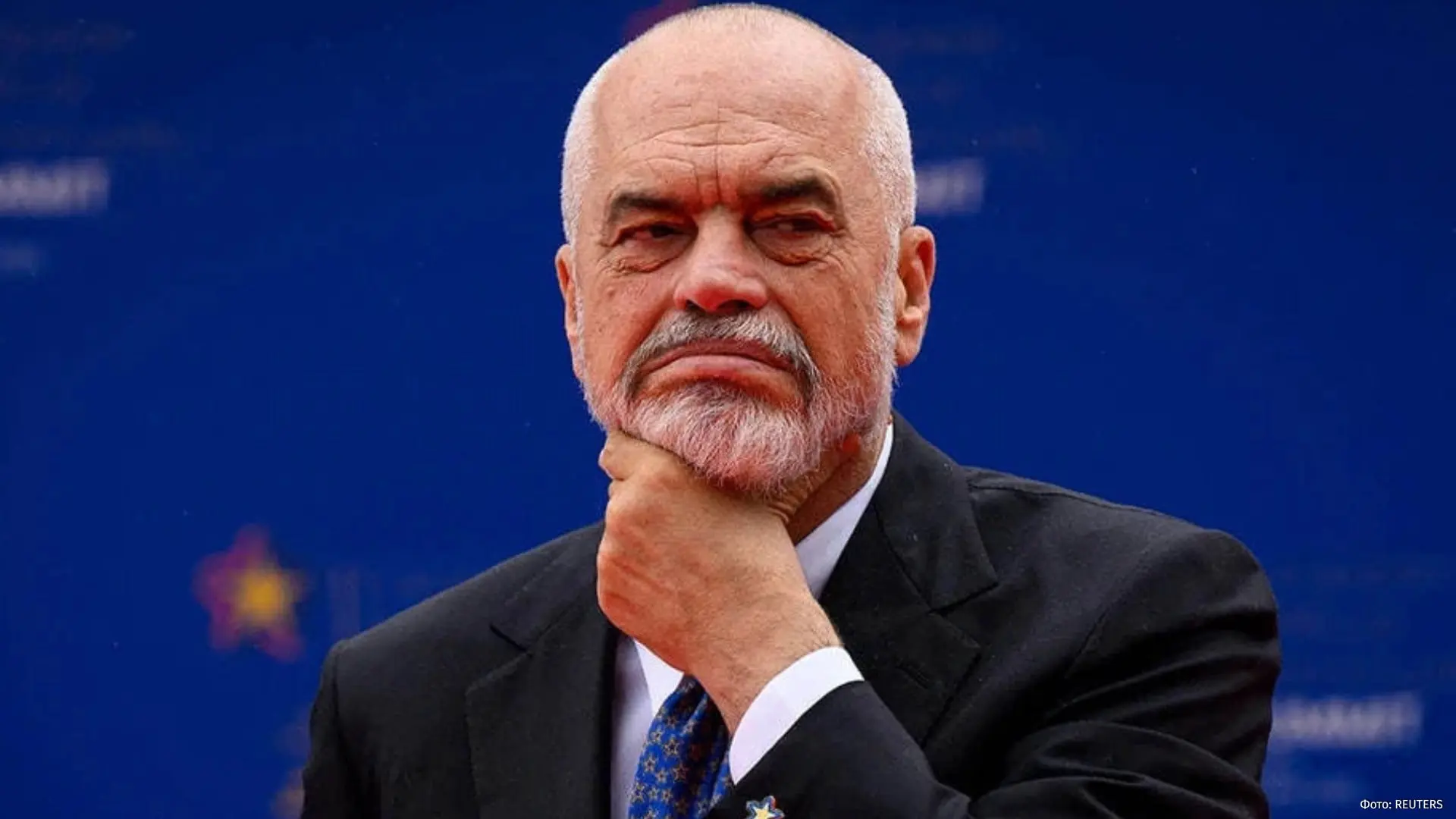 Премьер-министру Албании Эди Раме выдвинули ультиматум протестующие — он должен уйти в ...