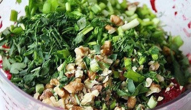 Свекольный салат с яблоками