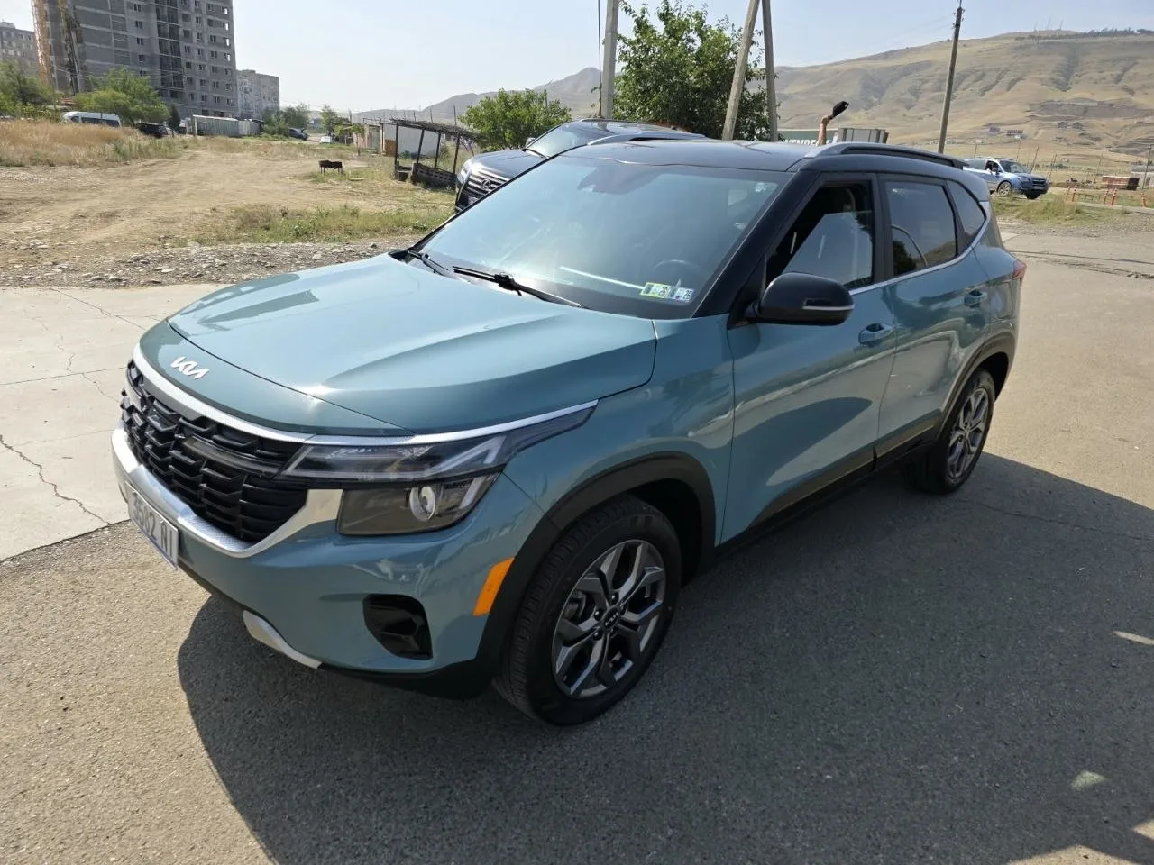 KIA Seltos 2.0 4#4 2023 цена под ключ с документами на РФ 2.120 млн ру +79058338007
