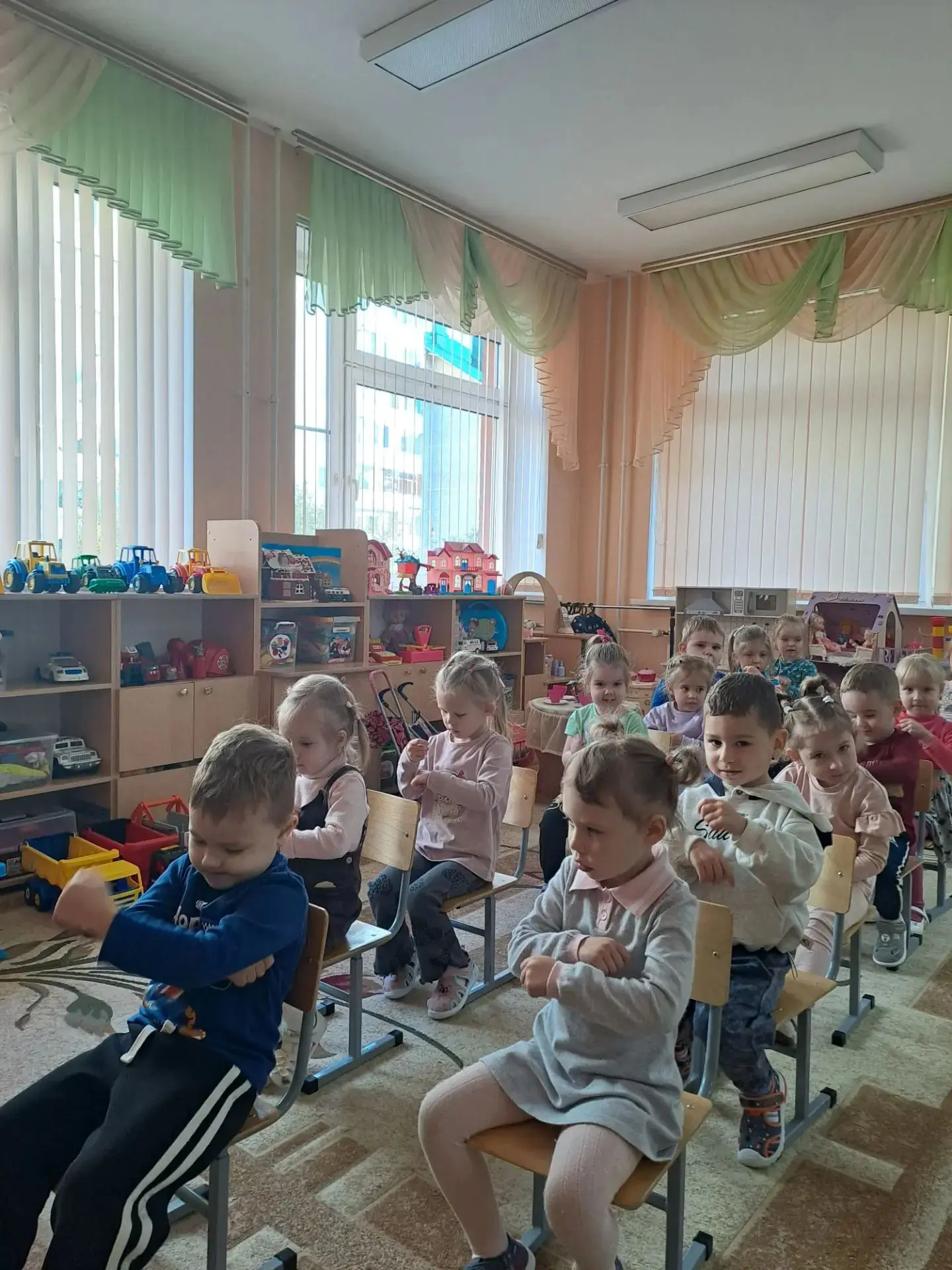 🏡 Виртуальное путешествие в деревню: воспитанники 2 младшей группы №2 побывали в гостя...