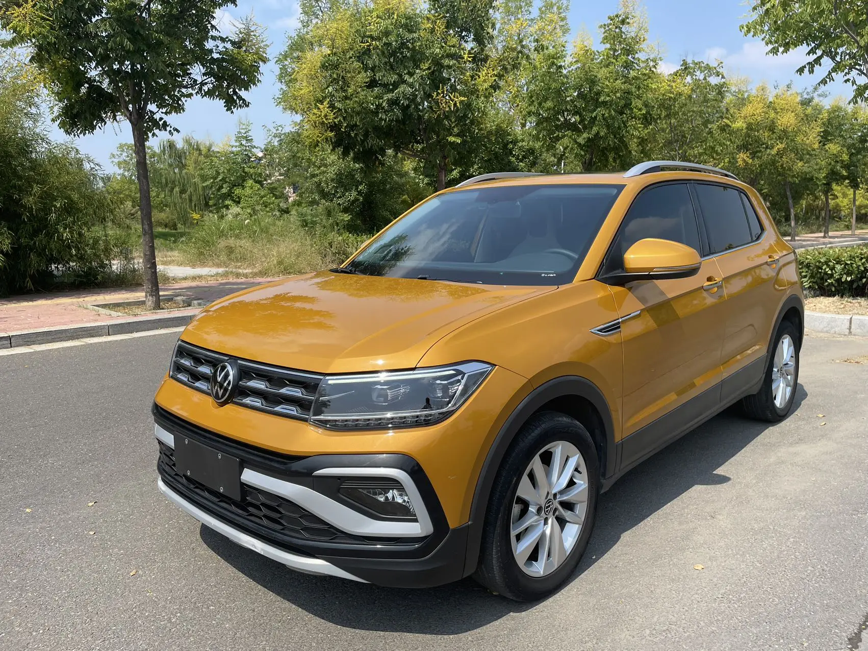 🚗Volkswagen T-cros🚗