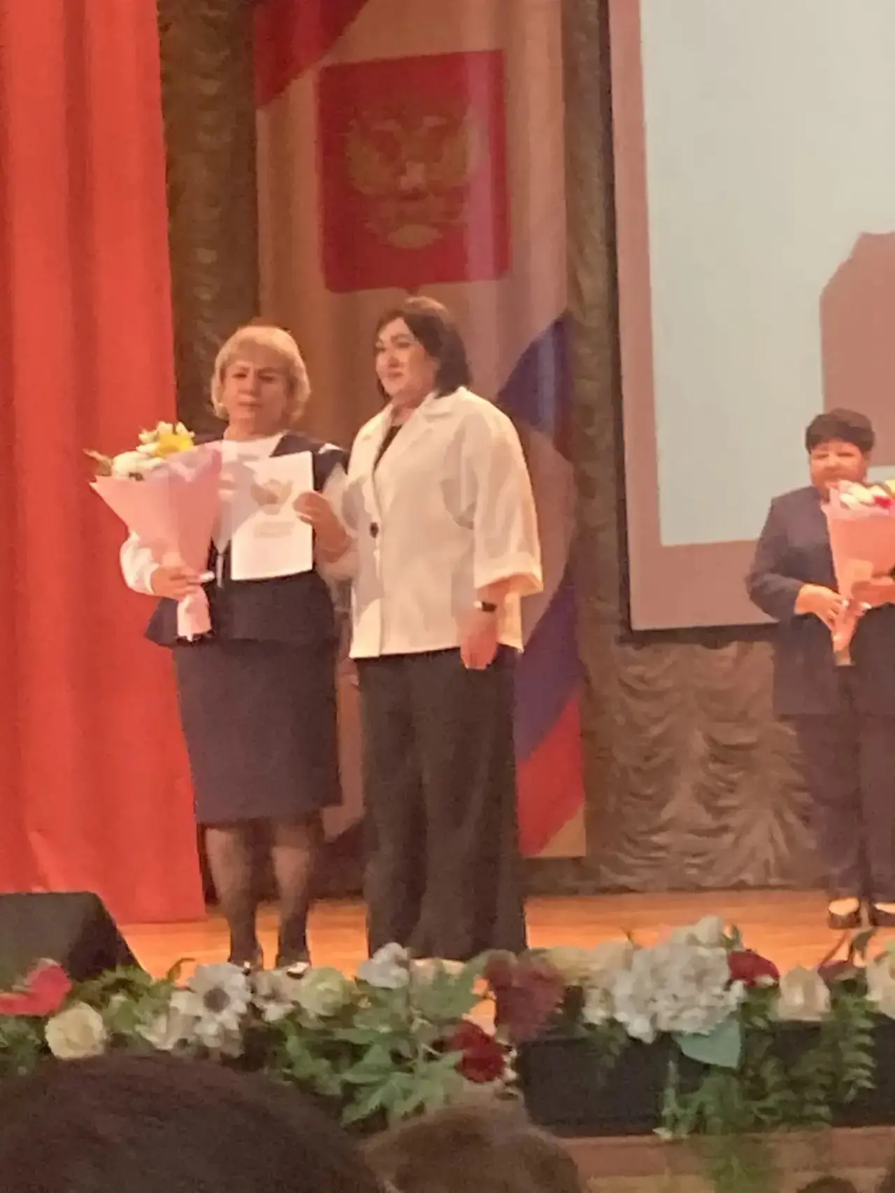 От всей души поздравляем директора нашей школы Бильданову Гульнар Исмагиловну с получен...