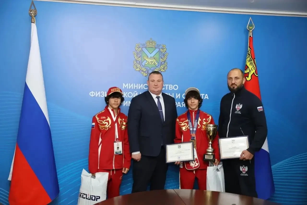🥊 Акмала Дустиева встретили во Владивостоке после победы на первенстве Европы