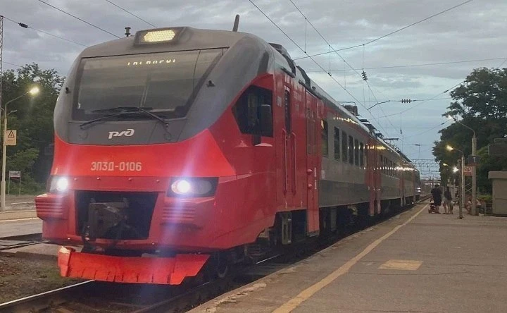 Электричка из Ростова прибудет в Таганрог позже