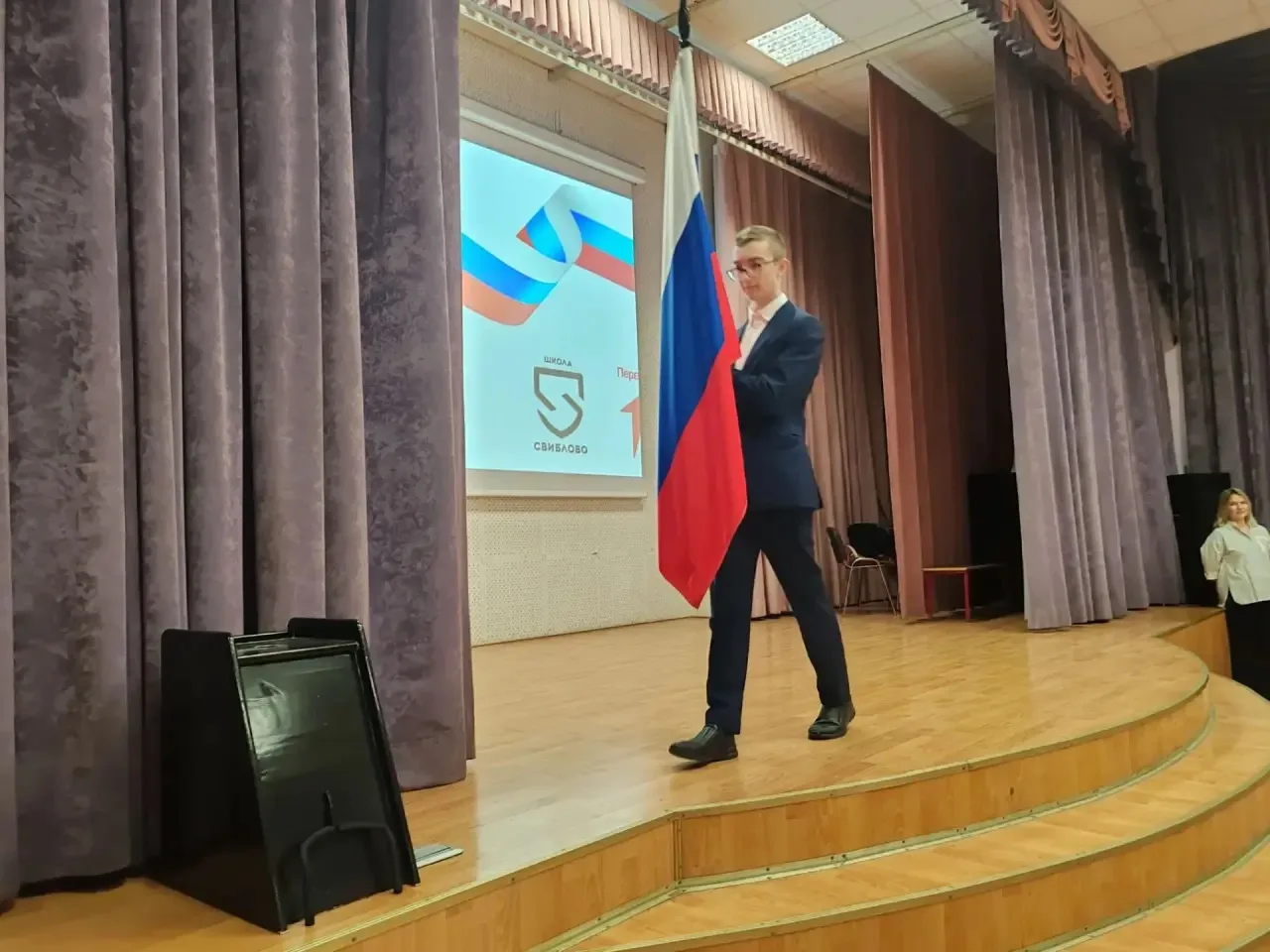 🇷🇺 Утро понедельника в школе!