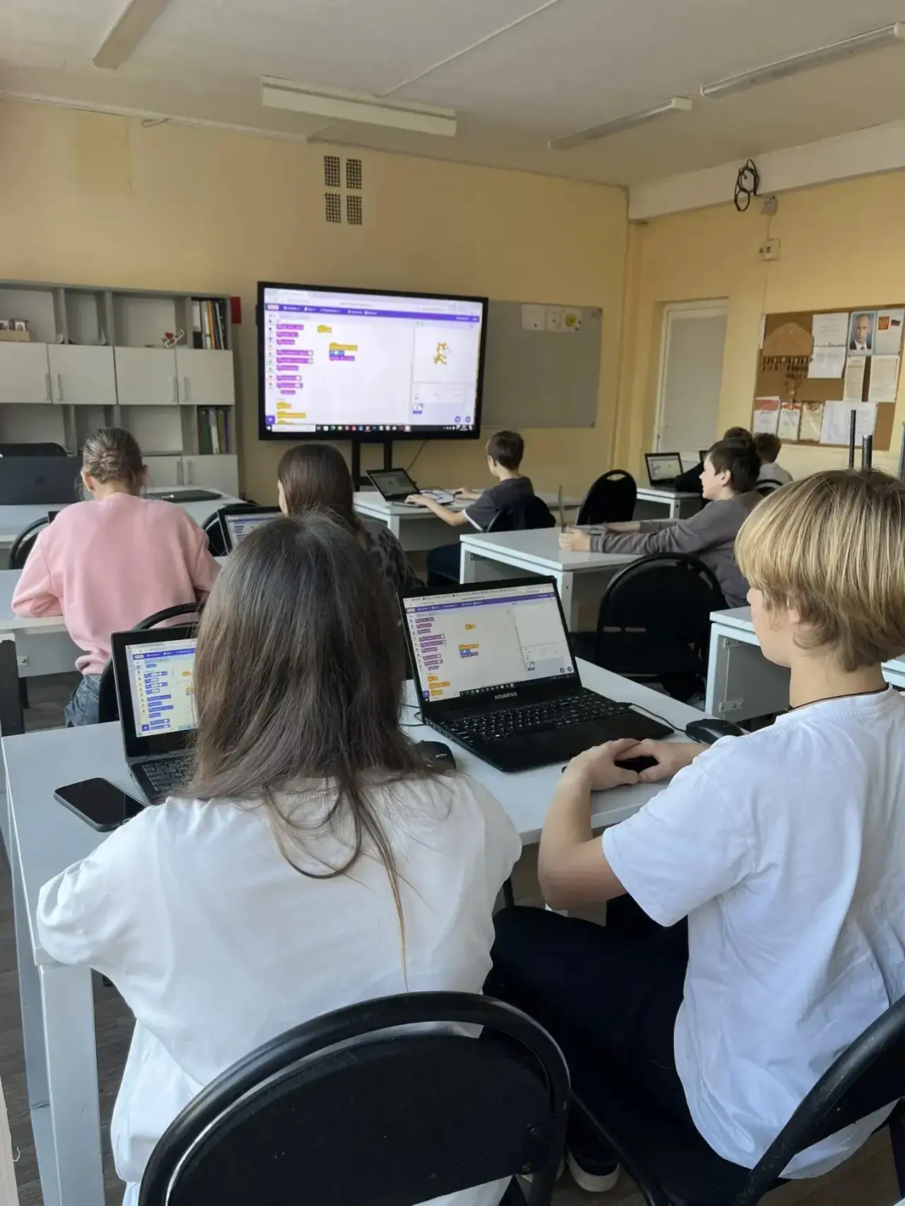 12 октября состоялось занятие на базе  СП-ДТ "Кванториум" Scratch-программирование.🐱💻