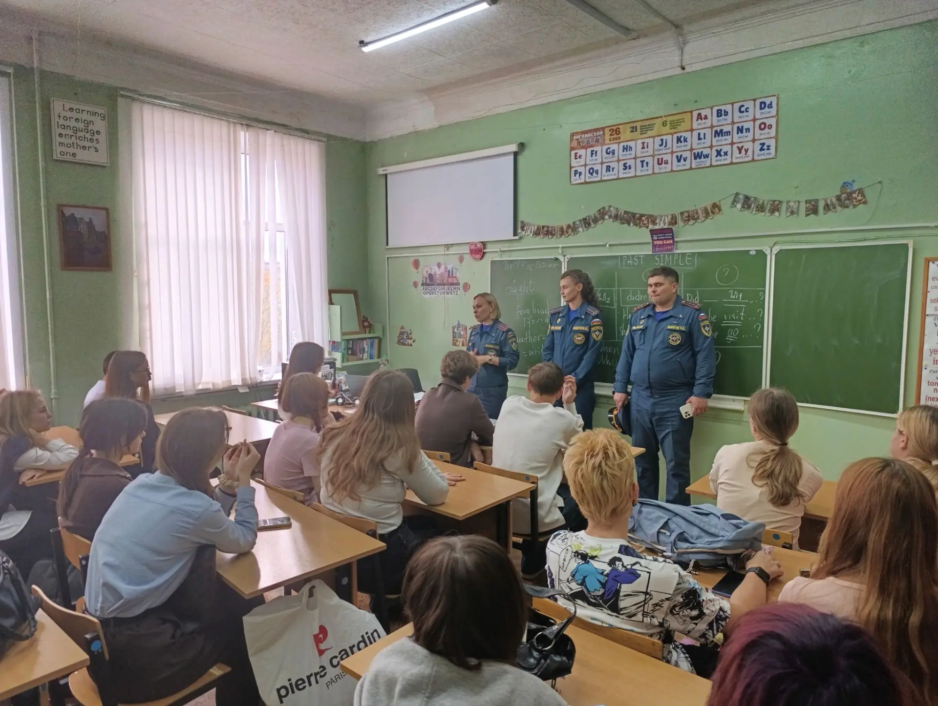 📝 8 октября профориентационное занятие у 10-х и 11-х классов было достаточно информати...