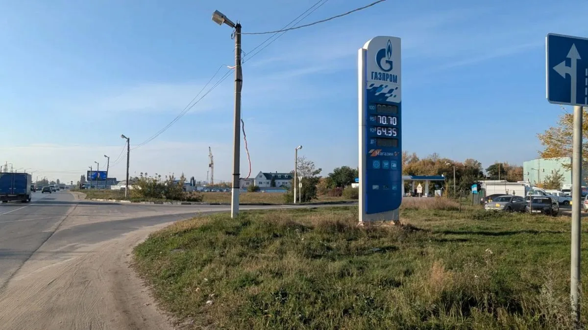 Удивительно: в Липецке сегодня бензин на АЗС есть, а очередей нет