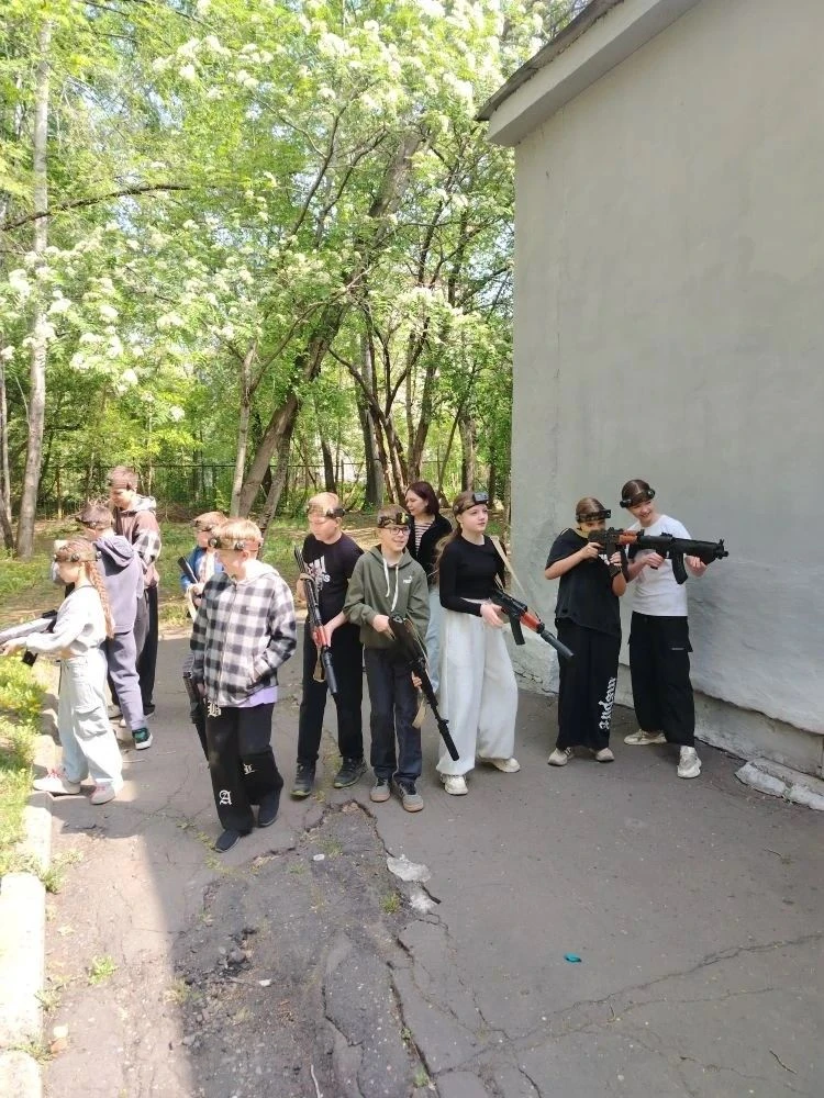 💬 28 мая ученики 5Е класса отправились в военно-спортивный клуб имени Суворова!