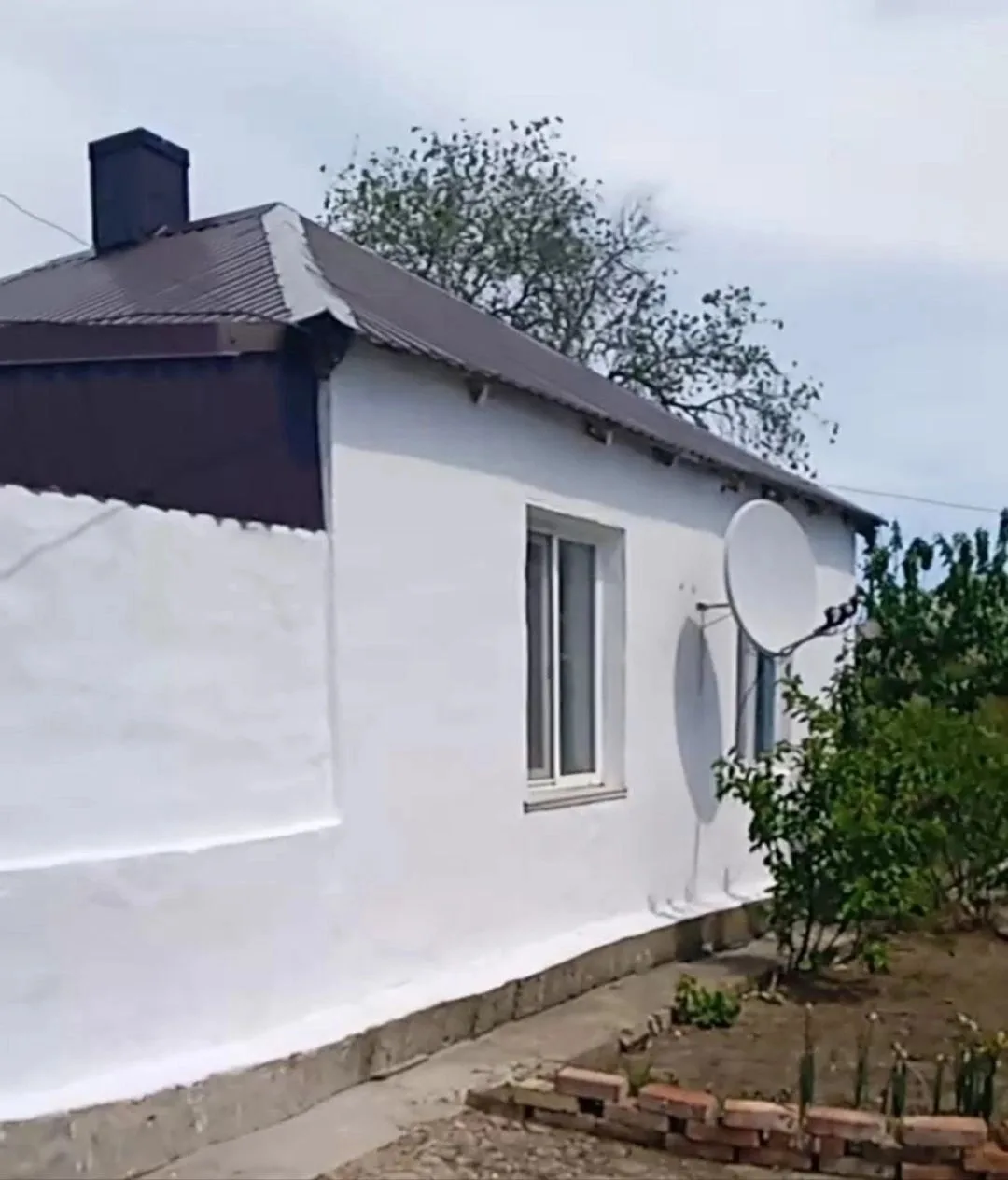 ,56 КВ.м.  Ленинский район село ул Кацелова, првая линия от Федеральной трассы Керчь 40...