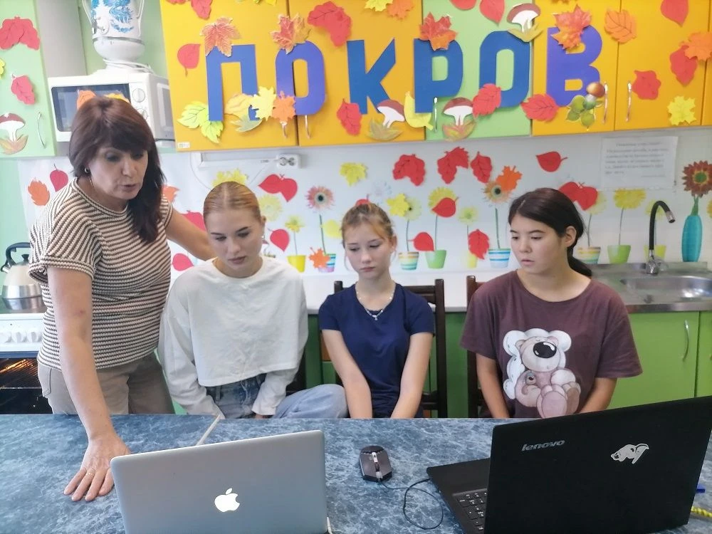 Покров Пресвятой Богородицы — один из самых светлых и добрых православных праздников.