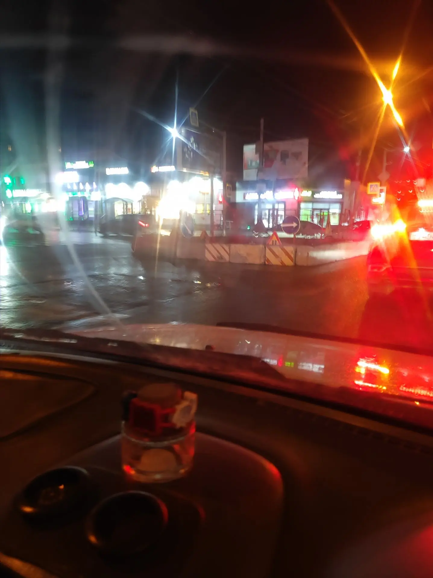 А вот так перекресток выглядит сейчас